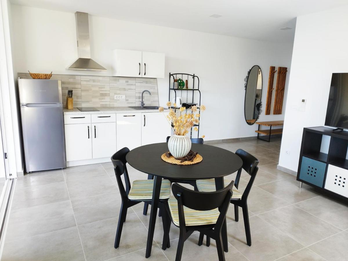 M&D Appartments Комижа Экстерьер фото