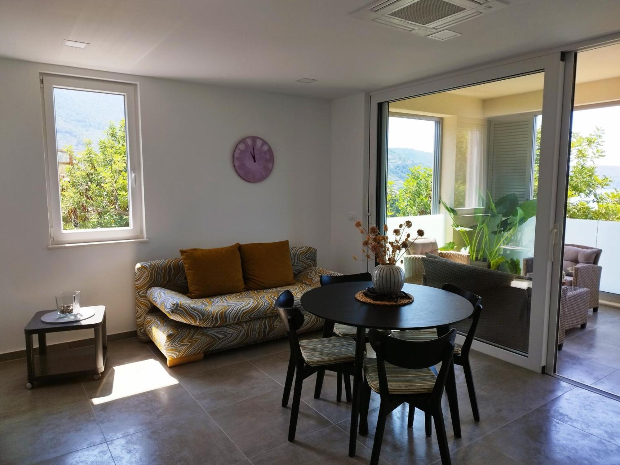 M&D Appartments Комижа Экстерьер фото